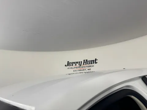 More photos of 2024 Ford Edge SEL at Jerry Hunt Supercenter - Salisbury, NC