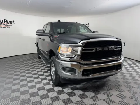 More photos of 2022 Ram 2500 Tradesman at Jerry Hunt Supercenter - Salisbury, NC
