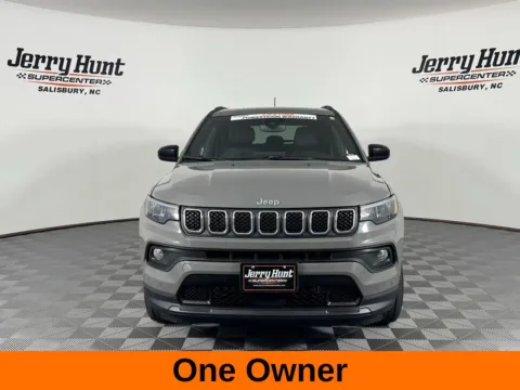 More photos of 2023 Jeep Compass Latitude Lux at Jerry Hunt Supercenter - Salisbury, NC