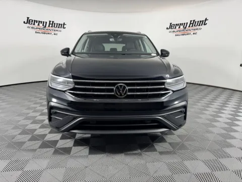 More photos of 2022 Volkswagen Tiguan 2.0T SE at Jerry Hunt Supercenter - Salisbury, NC