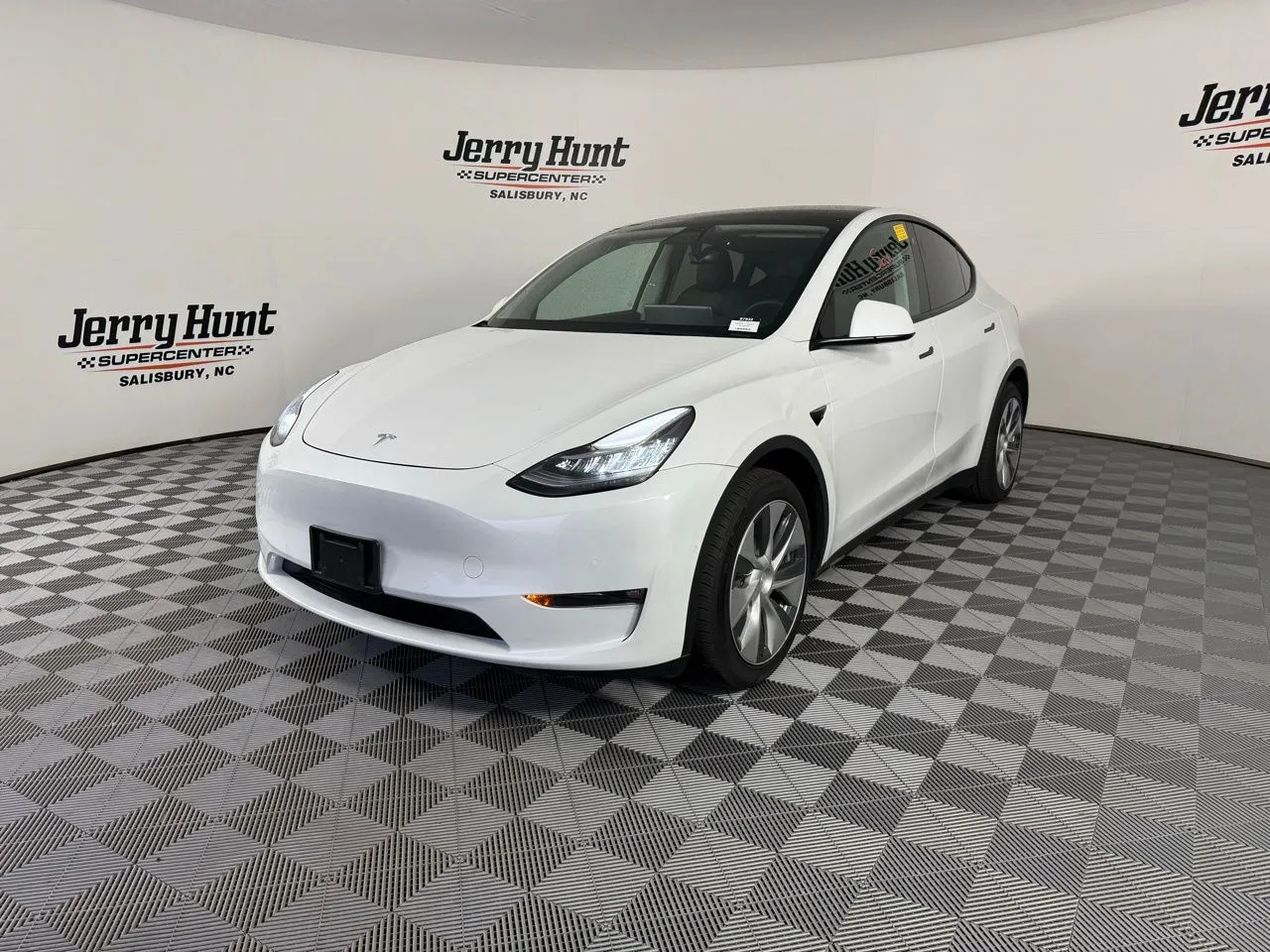 White 2022 Tesla Model Y Long Range for sale in Salisbury, NC