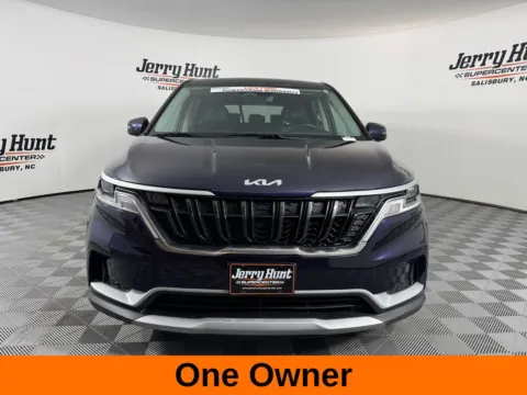 More photos of 2023 Kia Carnival LX at Jerry Hunt Supercenter - Salisbury, NC