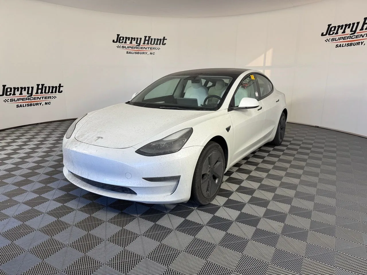 2023 Tesla Model 3 Base
