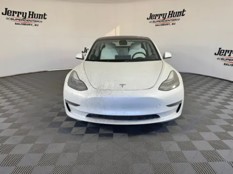 More photos of 2023 Tesla Model 3 at Jerry Hunt Supercenter - Salisbury, NC