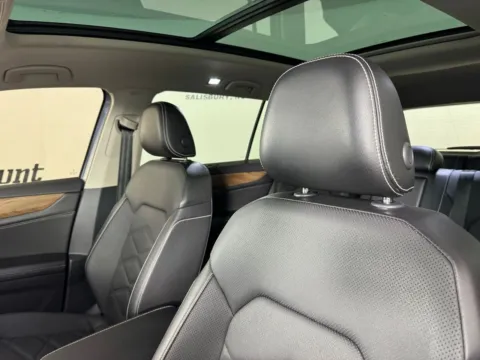 Another view of 2024 Volkswagen Atlas 2.0T SE w/Technology for sale in Salisbury, NC at Jerry Hunt Supercenter - Salisbury