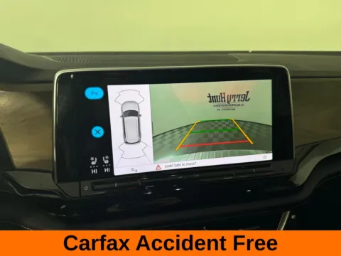 Another view of 2024 Volkswagen Atlas 2.0T SE w/Technology for sale in Salisbury, NC at Jerry Hunt Supercenter - Salisbury