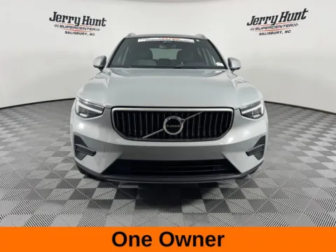 More photos of 2024 Volvo XC40 B5 Core at Jerry Hunt Supercenter - Salisbury, NC