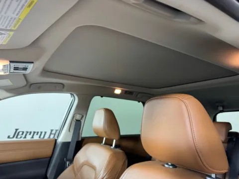 More photos of 2024 Nissan Pathfinder Platinum at Jerry Hunt Supercenter - Salisbury, NC