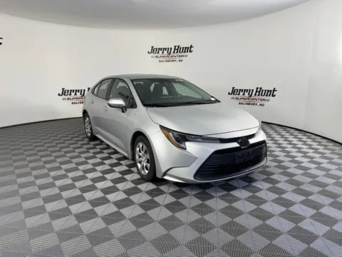 More photos of 2024 Toyota Corolla LE at Jerry Hunt Supercenter - Salisbury, NC