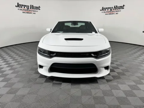 More photos of 2022 Dodge Charger R/T Scat Pack at Jerry Hunt Supercenter - Salisbury, NC