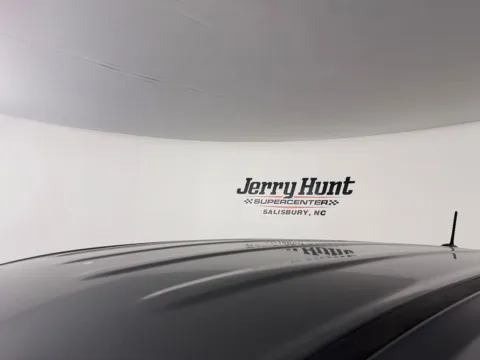 More photos of 2020 Hyundai Santa Fe SE at Jerry Hunt Supercenter - Salisbury, NC