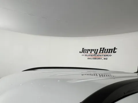 More photos of 2022 Jeep Compass Latitude at Jerry Hunt Supercenter - Salisbury, NC