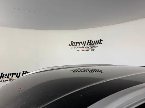 More photos of 2020 Nissan Kicks SR at Jerry Hunt Supercenter - Salisbury, NC