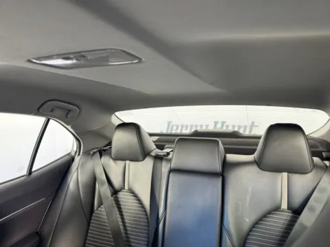 More photos of 2021 Toyota Camry SE at Jerry Hunt Supercenter - Salisbury, NC