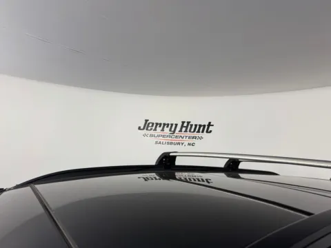 More photos of 2022 Kia Sorento SX at Jerry Hunt Supercenter - Salisbury, NC