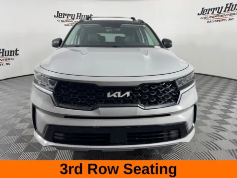 More photos of 2022 Kia Sorento SX at Jerry Hunt Supercenter - Salisbury, NC