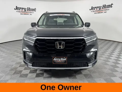 More photos of 2023 Honda Pilot Elite at Jerry Hunt Supercenter - Salisbury, NC