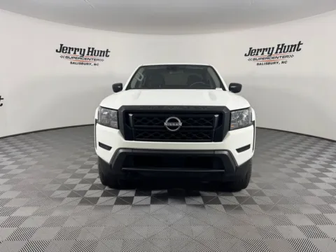 More photos of 2024 Nissan Frontier S at Jerry Hunt Supercenter - Salisbury, NC