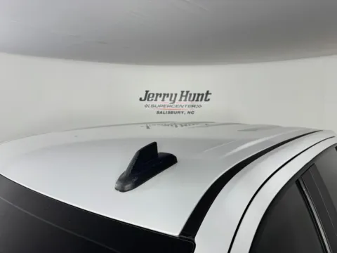 More photos of 2019 Chevrolet Silverado 1500 LT at Jerry Hunt Supercenter - Salisbury, NC