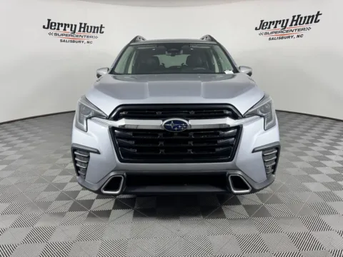 More photos of 2023 Subaru Ascent Touring at Jerry Hunt Supercenter - Salisbury, NC