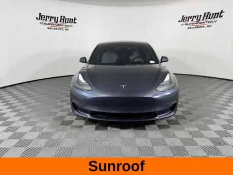 More photos of 2023 Tesla Model 3 Performance at Jerry Hunt Supercenter - Salisbury, NC