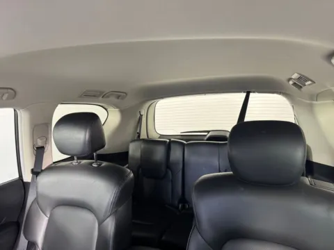 More photos of 2024 Nissan Armada SL at Jerry Hunt Supercenter - Salisbury, NC