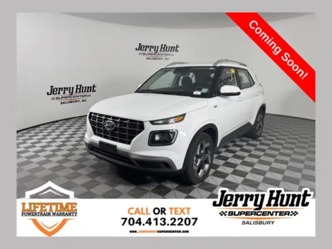 White 2025 Hyundai Venue SEL for sale in Salisbury, NC