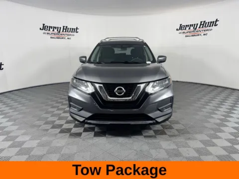 More photos of 2017 Nissan Rogue S at Jerry Hunt Supercenter - Salisbury, NC