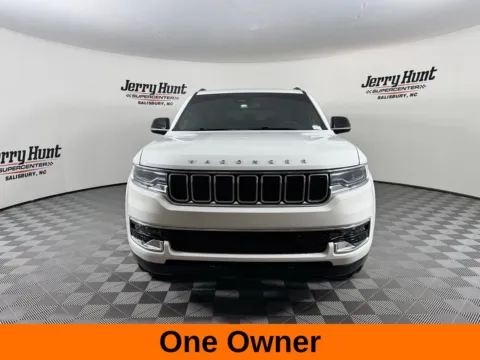 More photos of 2024 Jeep Wagoneer at Jerry Hunt Supercenter - Salisbury, NC
