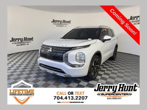 White 2022 Mitsubishi Outlander SEL for sale in Salisbury, NC