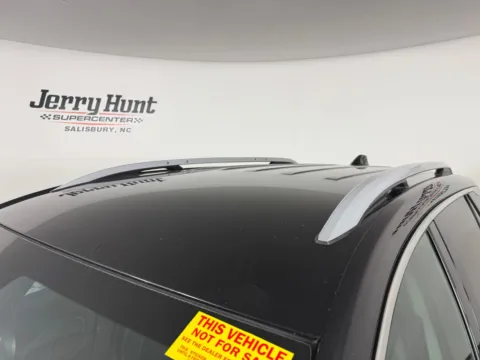More photos of 2023 GMC Terrain SLT at Jerry Hunt Supercenter - Salisbury, NC