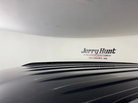 More photos of 2024 Jeep Wagoneer L Series II at Jerry Hunt Supercenter - Salisbury, NC