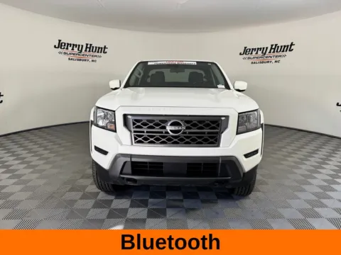 More photos of 2024 Nissan Frontier SV at Jerry Hunt Supercenter - Salisbury, NC