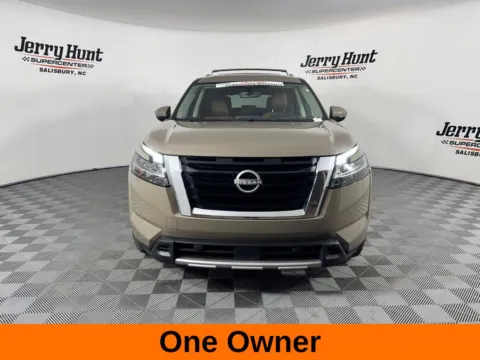 More photos of 2024 Nissan Pathfinder Platinum at Jerry Hunt Supercenter - Salisbury, NC