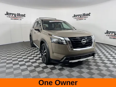 More photos of 2024 Nissan Pathfinder Platinum at Jerry Hunt Supercenter - Salisbury, NC