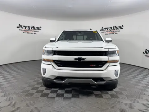 More photos of 2018 Chevrolet Silverado 1500 LT at Jerry Hunt Supercenter - Salisbury, NC