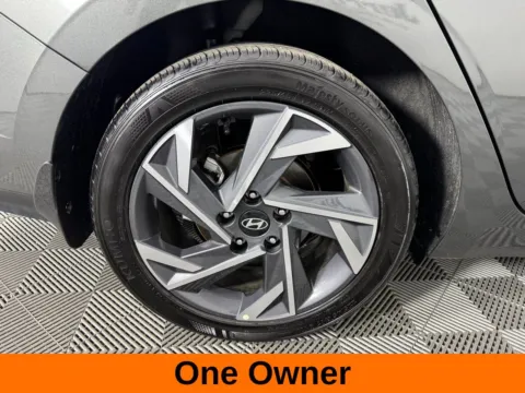 More photos of 2025 Hyundai Elantra SEL Sport at Jerry Hunt Supercenter - Salisbury, NC