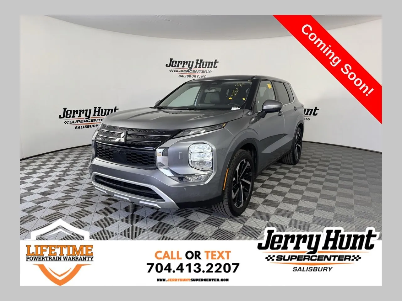 Gray 2024 Mitsubishi Outlander SE for sale in Salisbury, NC