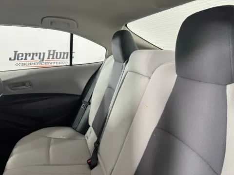 More photos of 2022 Toyota Corolla LE at Jerry Hunt Supercenter - Salisbury, NC