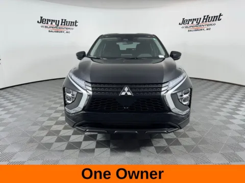 More photos of 2025 Mitsubishi Eclipse Cross LE at Jerry Hunt Supercenter - Salisbury, NC