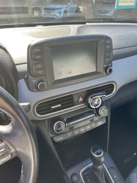 More photos of 2021 Hyundai Kona Limited at Jerry Hunt Supercenter - Salisbury, NC