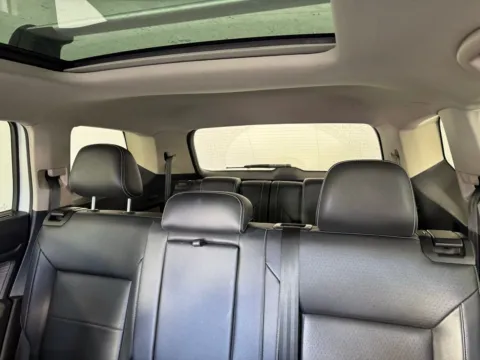 More photos of 2022 Volkswagen Atlas 3.6L V6 SE w/Technology at Jerry Hunt Supercenter - Salisbury, NC