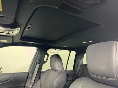 More photos of 2025 Lexus LX 600 Luxury at Jerry Hunt Supercenter - Salisbury, NC