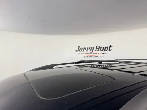 More photos of 2023 Nissan Armada Platinum at Jerry Hunt Supercenter - Salisbury, NC