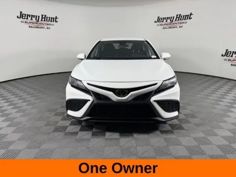 More photos of 2023 Toyota Camry SE at Jerry Hunt Supercenter - Salisbury, NC