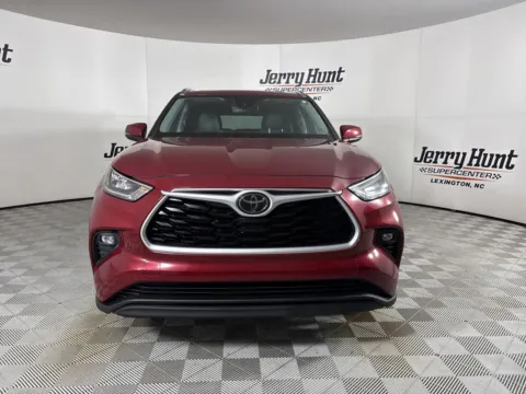 Another view of 2020 Toyota Highlander XLE for sale in Salisbury, NC at Jerry Hunt Supercenter - Salisbury