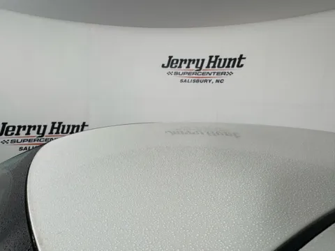 More photos of 2021 Nissan Altima 2.5 SV at Jerry Hunt Supercenter - Salisbury, NC