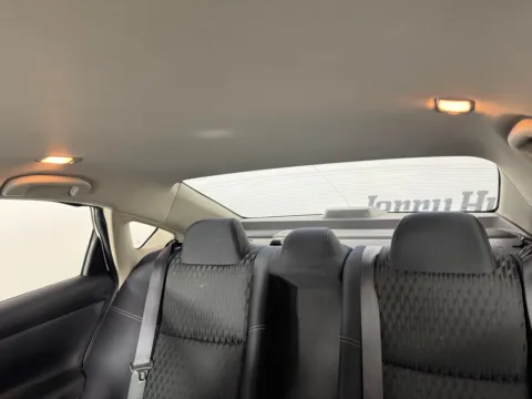 More photos of 2018 Nissan Altima 2.5 SV at Jerry Hunt Supercenter - Salisbury, NC