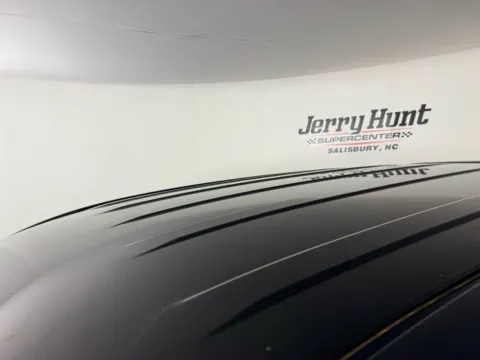 More photos of 2017 Nissan Titan SV at Jerry Hunt Supercenter - Salisbury, NC