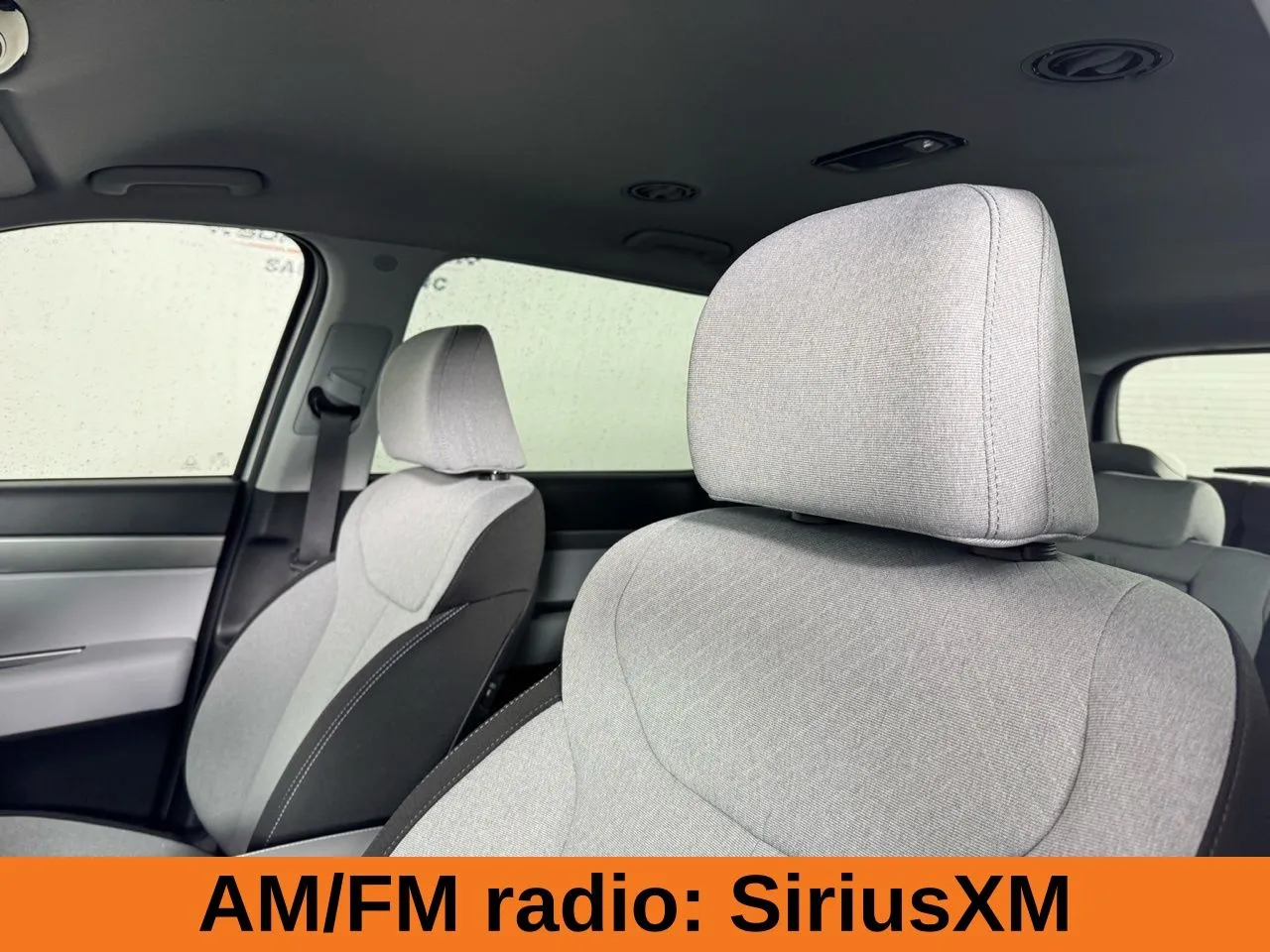 2025 Hyundai Palisade SE - Photo 12